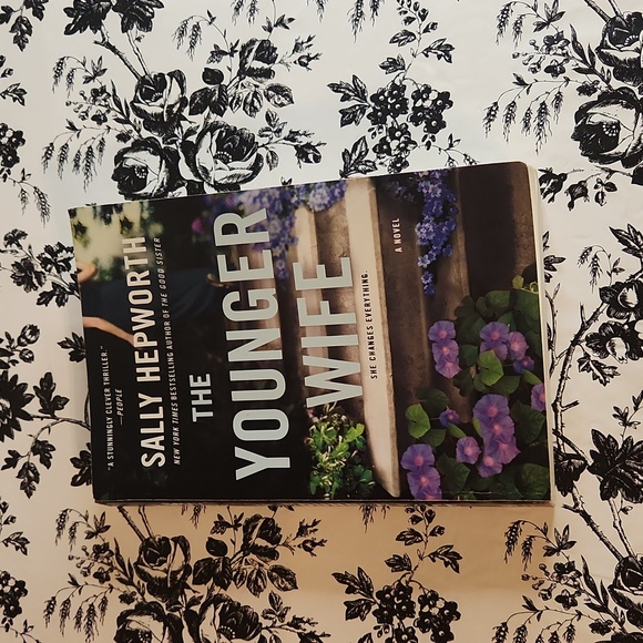 The Younger Wife  by Sally Hepworth m3 - Picture 1 of 10